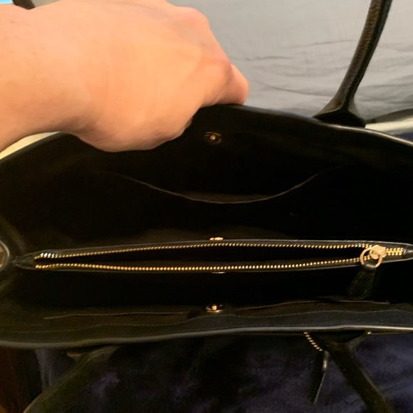 Coach Purse - Picture 3 of 3